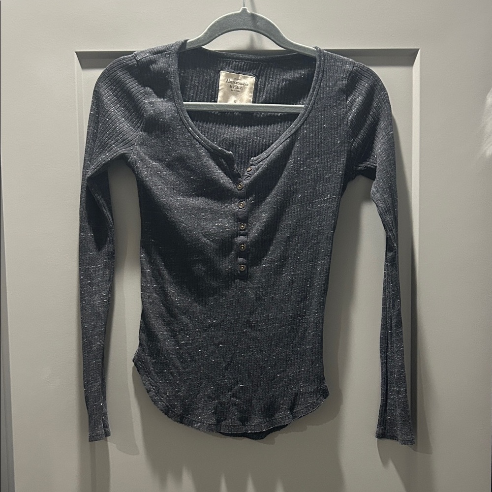 Abercrombie & Fitch Charcoal Long Sleeve Henley